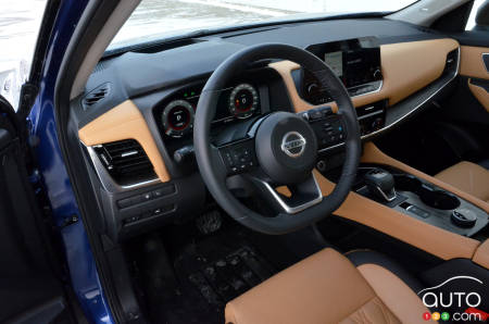 2021 Nissan Rogue, steering wheel, dashboard